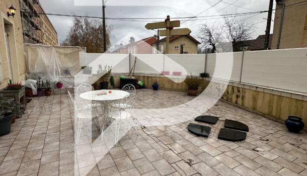 Immeuble de rapport  situé à Roanne