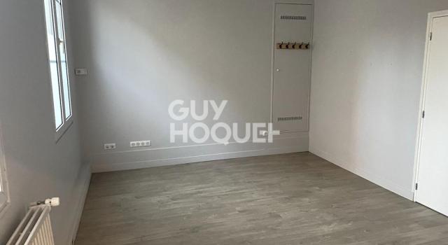 Location de Bureaux  de 64 m2 Compègne