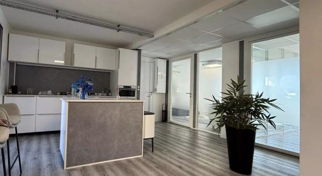 Bureaux-Cabinet Médical-Sausset les Pins