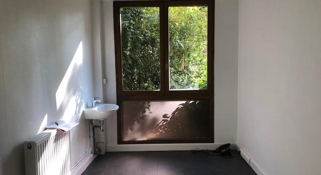 Nanterre ville à louer salle de consultation 12m2