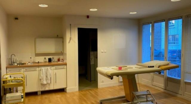 BUREAUX APPARTEMENT A VENDRE