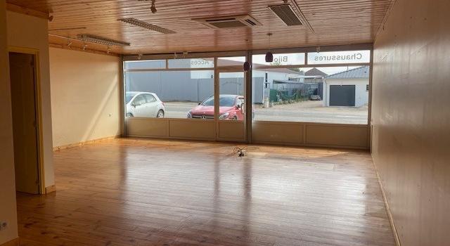 Montrevel en Bresse - A louer local commercial