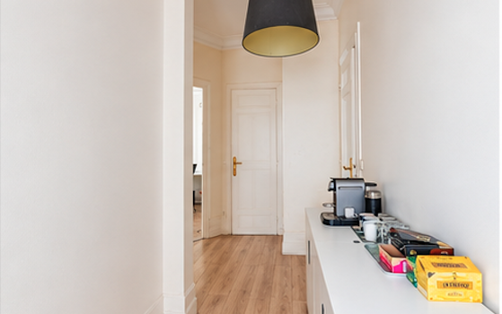 Cabinet / bureaux professionnels – Neuilly-sur-Seine – 53 m²