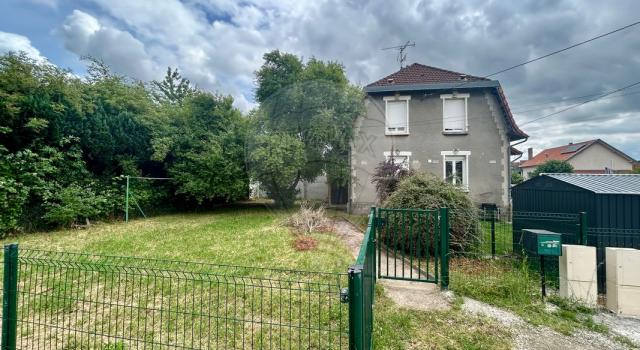 Immeuble 2 chambre(s) à vendre