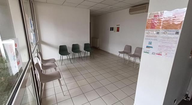 LOCAL/CABINET - RIORGES - 540 RUE JOANNY AUGE
