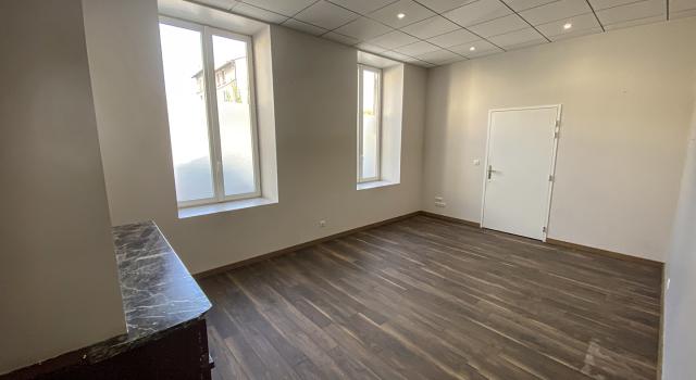 Local disponible Sainte Colombe