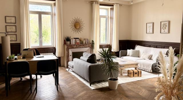 Local spacieux de charme sur Veyre-Monton