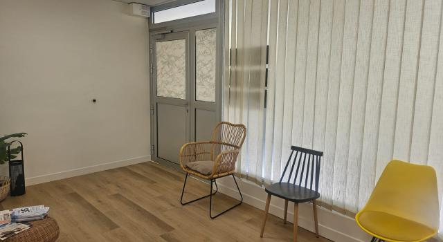 Bureau à louer à temps plein dans un cabinet de périnatalité