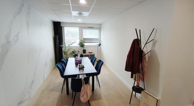 LOCATION BUREAU PARTAGÉ – Cabinet Paramédical (Proximité Grenoble/Crolles)