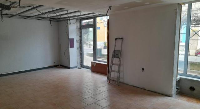 Local commercial 82 m² Sainte Tulle