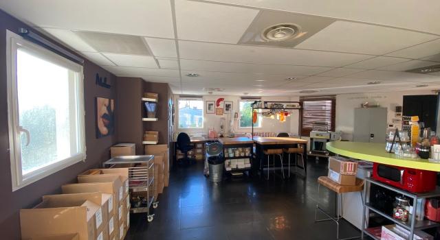 NIMES - BUREAUX A VENDRE