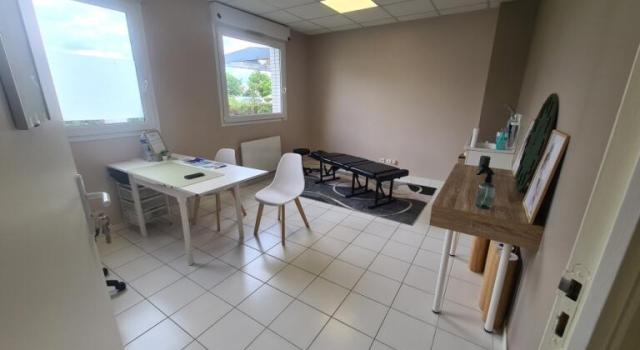 Local dans centre medical