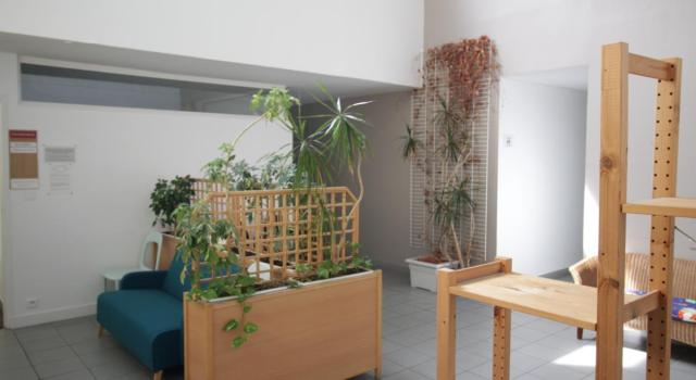 Local professionnel à louer dans centre de consultation