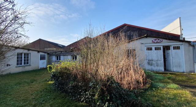 CREPY EN VALOIS (60) - Dépendances à aménager