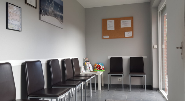 Location salle de soins dans cabinet paramédical situé à Eragny sur Oise (95 limite 78)
