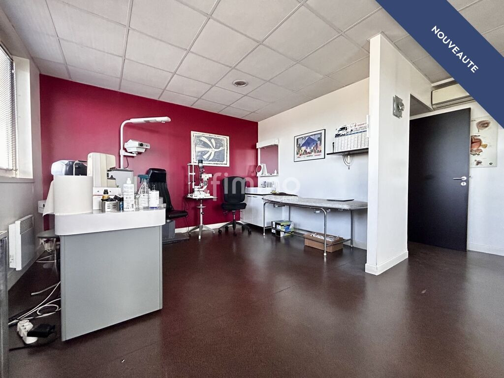 Bureaux 100m2 , gare de Bondy, 2e Étage, Ascenseur