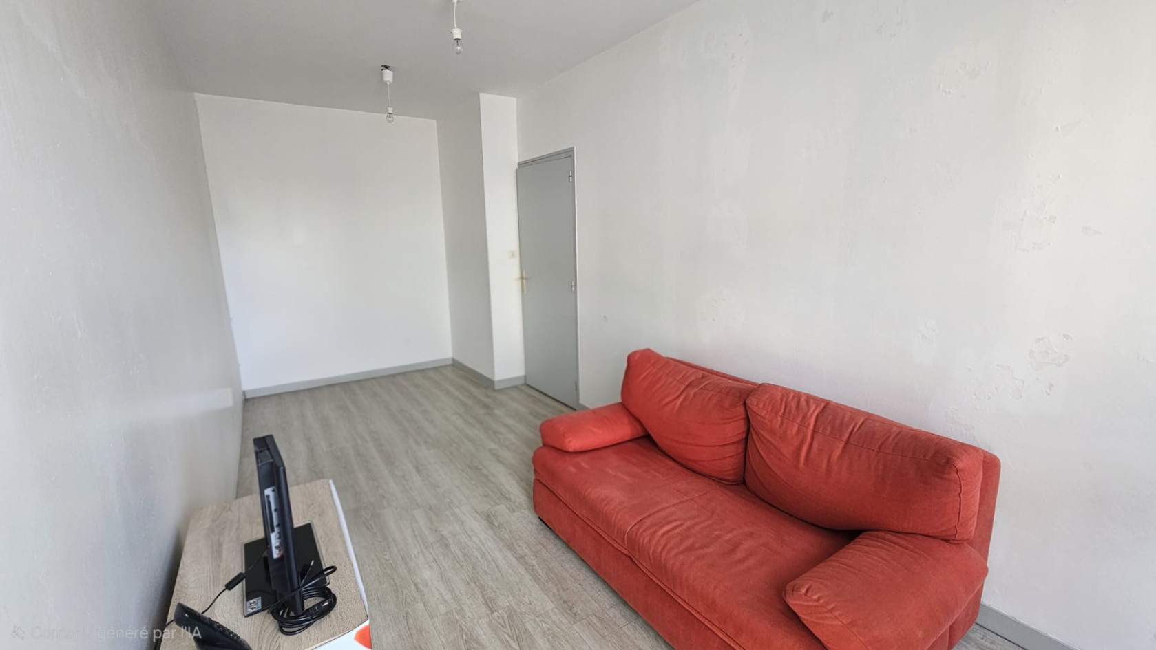 Local professionnel+parking en sous-sol