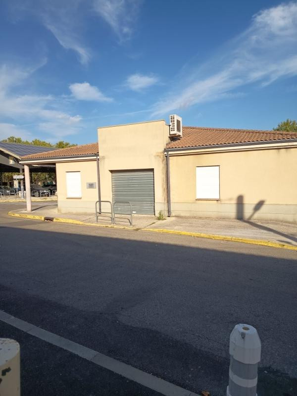 Murs commerciaux