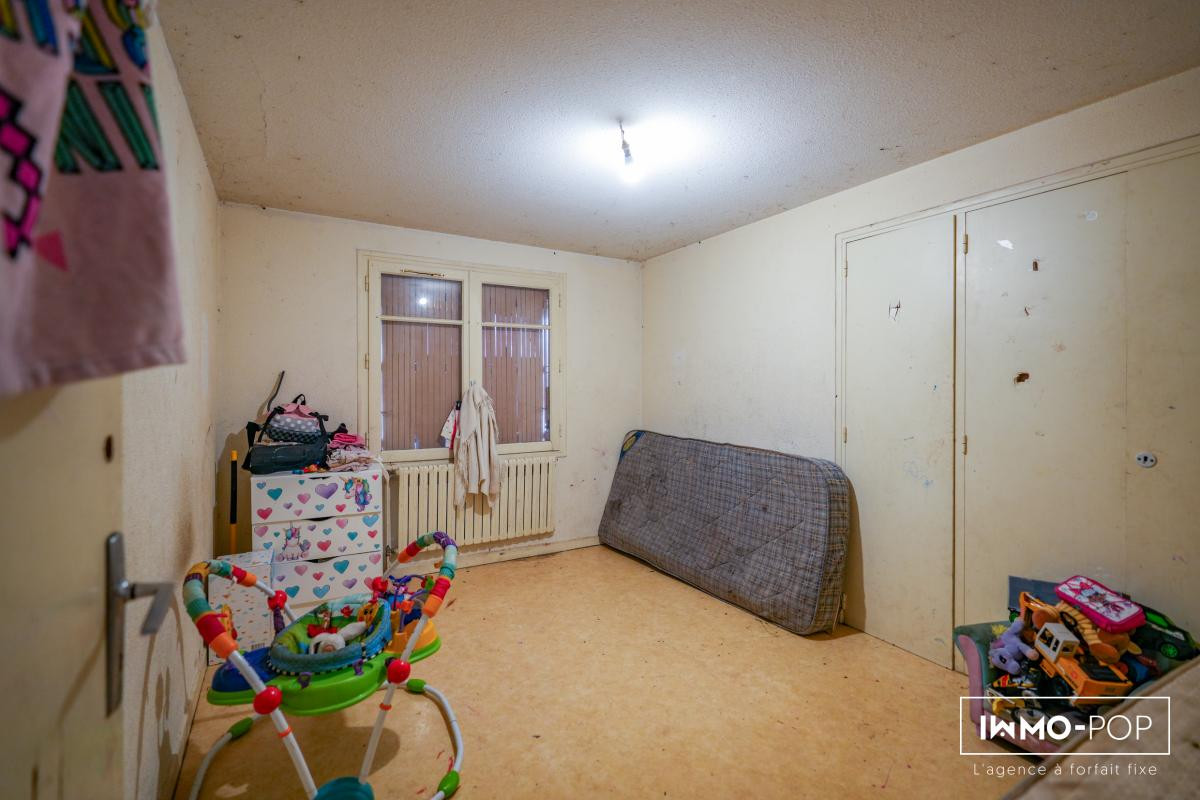 Immeuble de 260m2 à Puy-l'Evêque