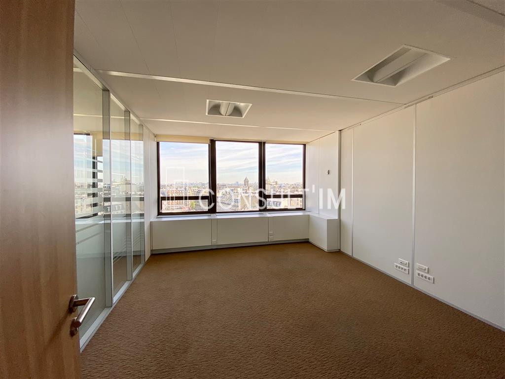 A louer bureaux dans la Tour Montparnasse