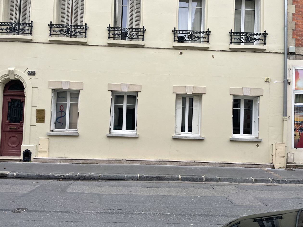 Bureau ou cabinet à louer au centre de Reims