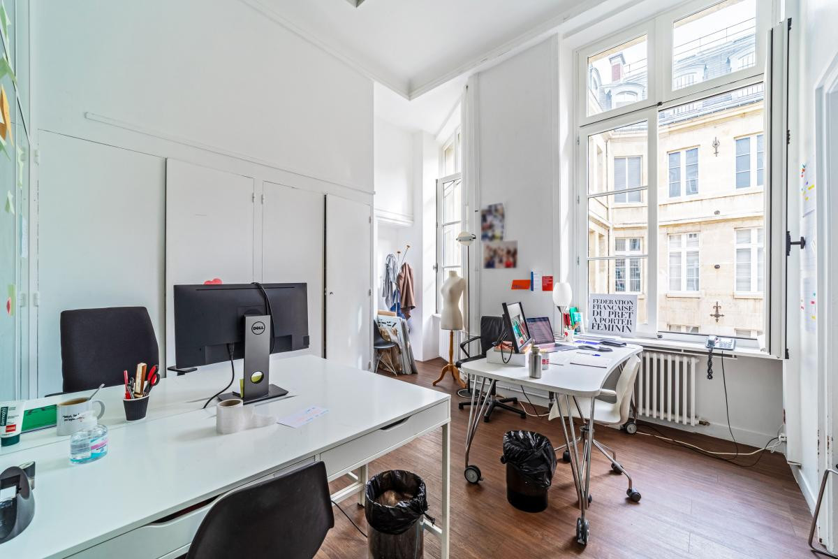 Bureaux à louer - 476 m² - Paris 4