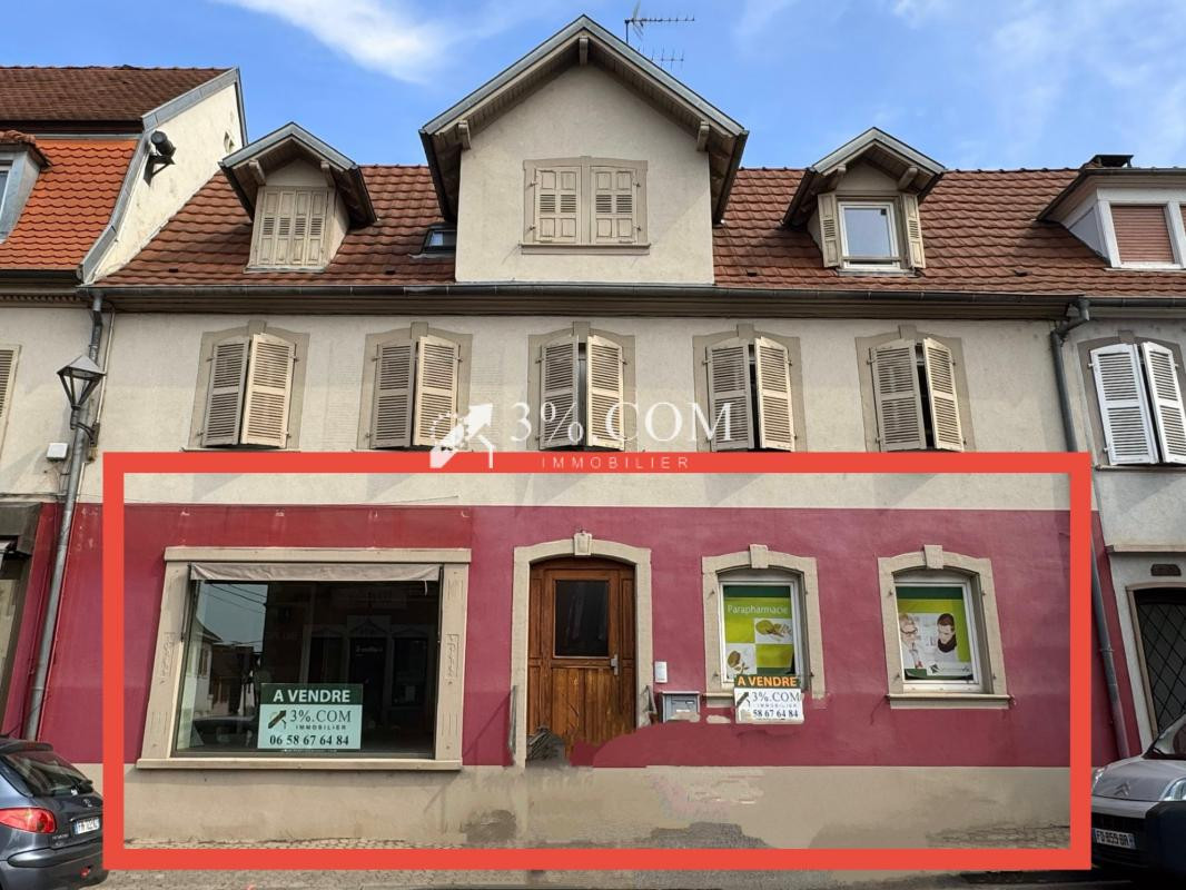3%COM Local commercial  avec vitrine au centre de Hochfelden