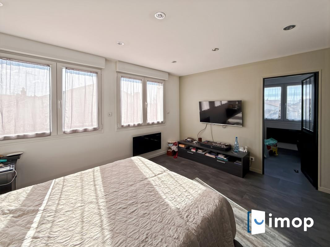 Actif immobilier indépendant de 590m2 sur un terrain de 2169m2