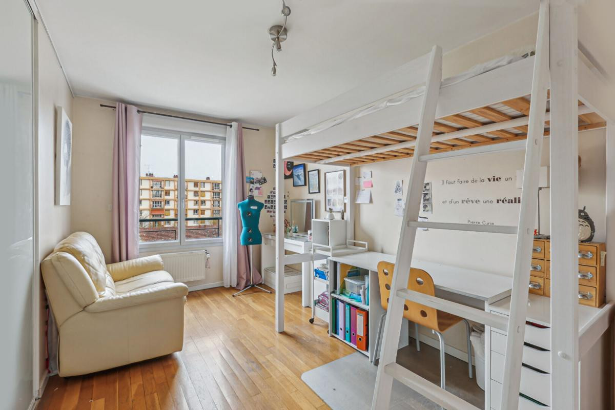 local porfessionnel Villeurbanne 5 pièce(s) 140 m2