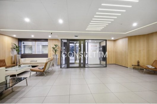 A louer des bureaux de 551m² à Boulogne Billancourt