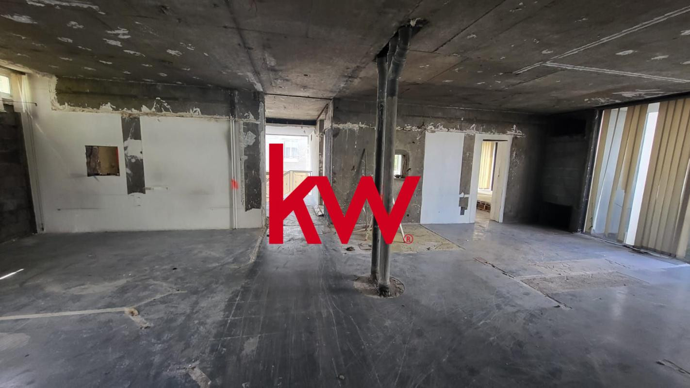 Bureaux CLERMONT-FERRAND 173.8 m2