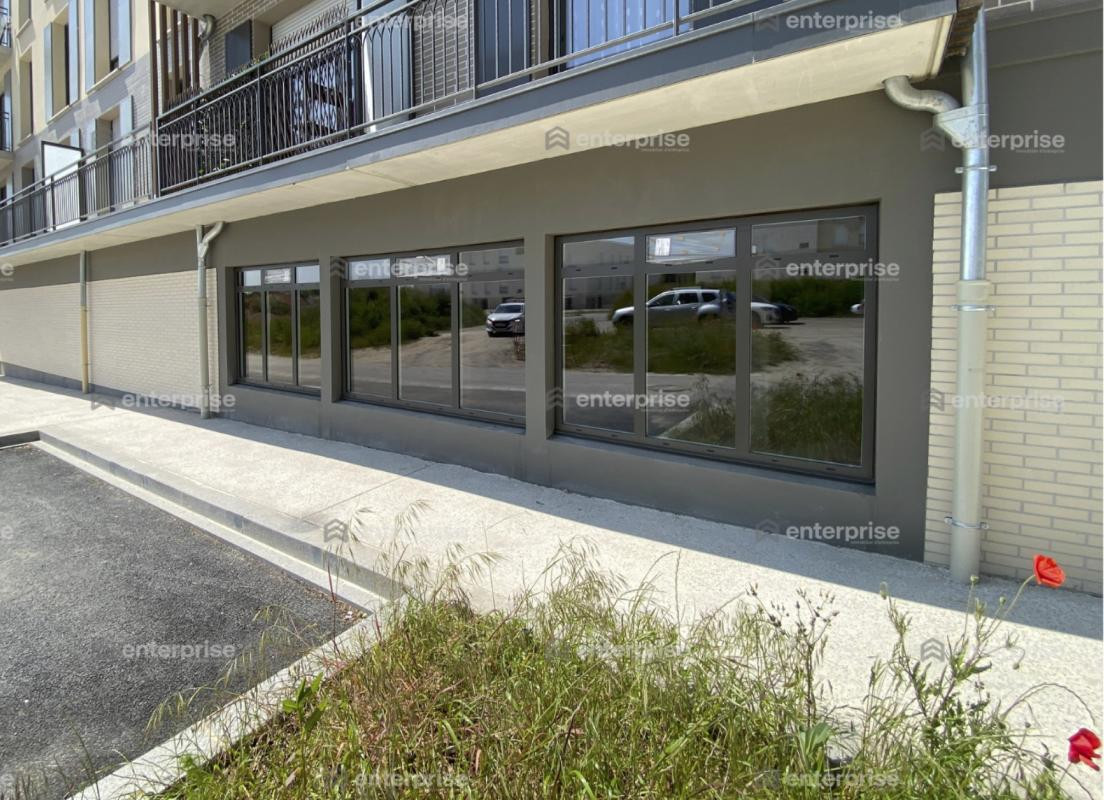 À VENDRE - LOCAL COMMERCIAL - COMPIÈGNE