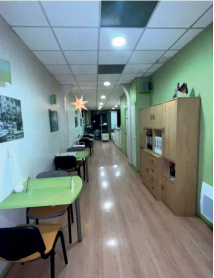 Local commercial de 115 m² + sous-sol à Bordeaux