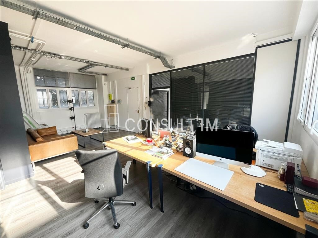 A proximité de la La Place de la République, un plateau de bureaux à louer de 163 m²