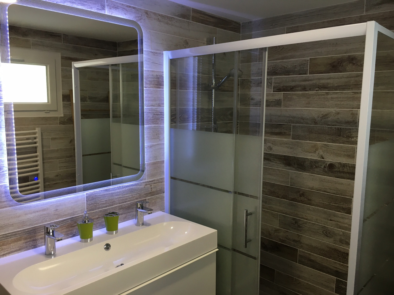 APPARTEMENT MEUBLE TOUT CONFORT A NARBONNE