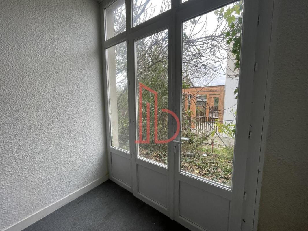 A vendre Commerce 200m2 Floirac Rive droite