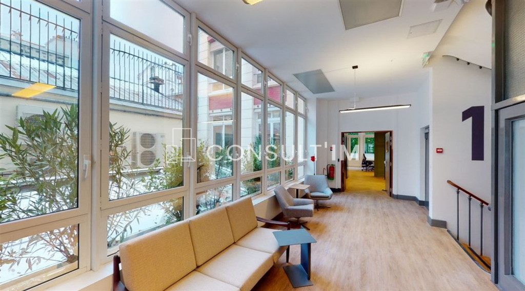 1Bureaux opérés
