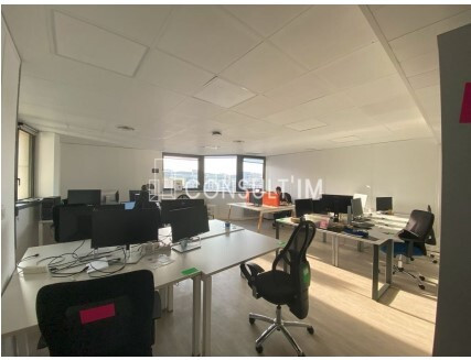 Bureaux à louer de 183m²