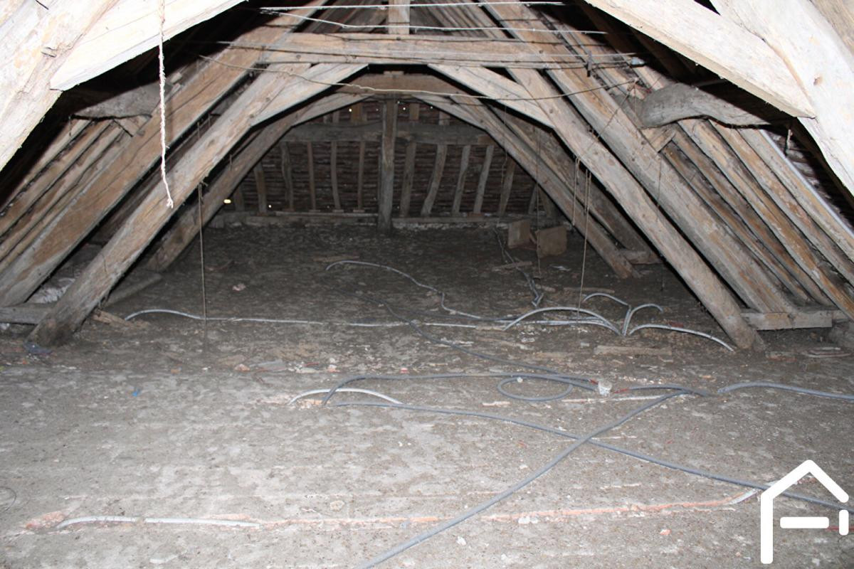 Immeuble de rapports Egleny 10 pièce(s) 220 m2 petit prix