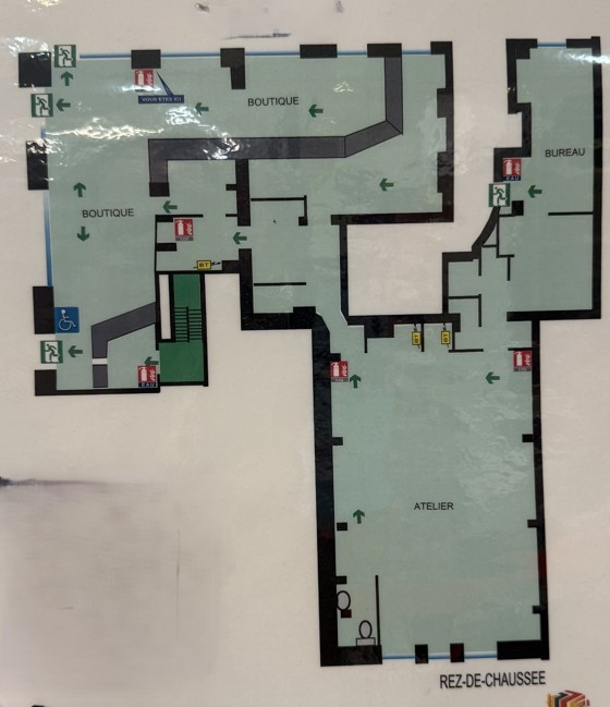 Chaussée d'antin, à louer boutique de 385 m²