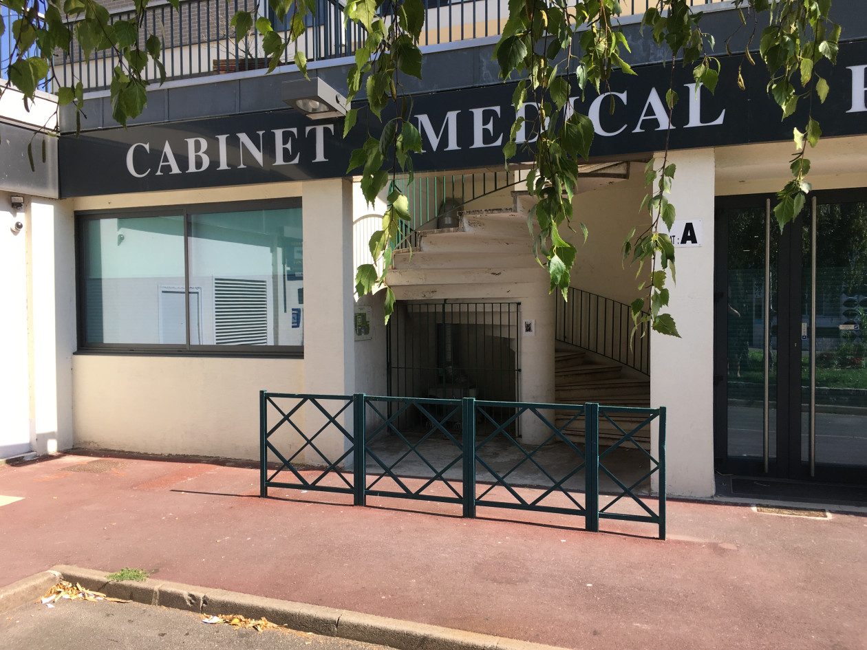 CABINET MEDICAL PARAMEDICAL DENTAIRE Loue Cabinets