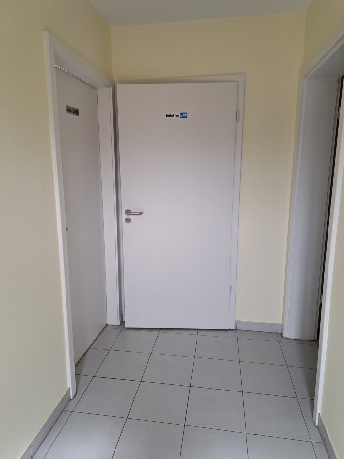 Local professionnel rénové 55 m² – Centre Brumath – Rez-de-chaussée – Idéal profession libérale