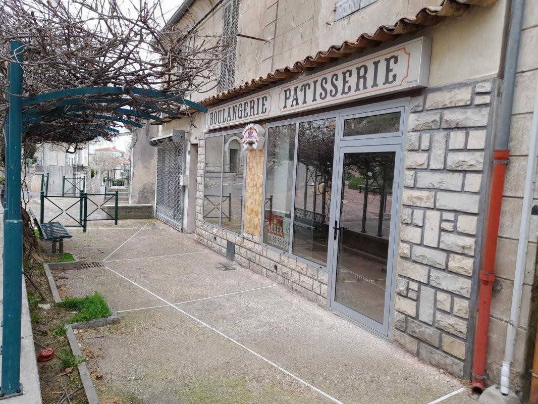 Local commercial 82 m² Sainte Tulle