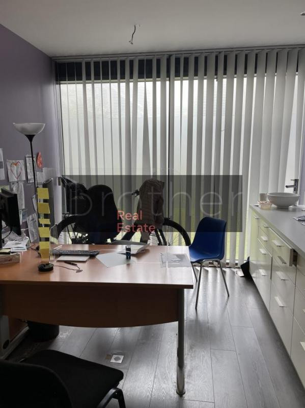 A louer Bureaux 200m2 Bordeaux Rive droite