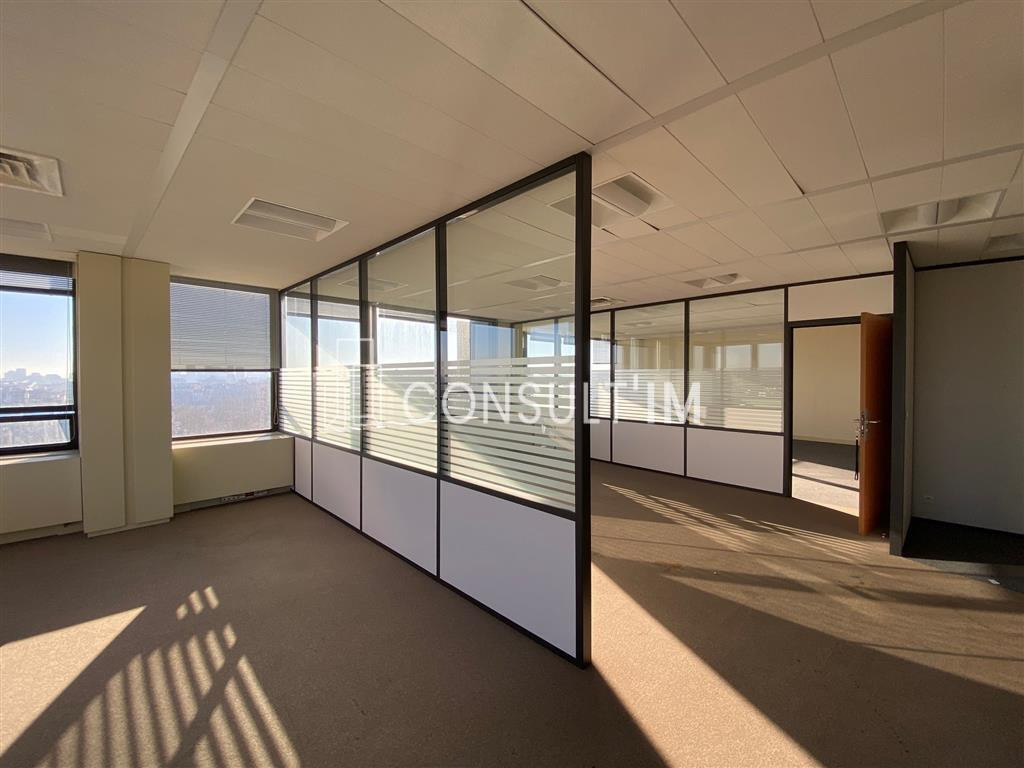 A louer bureaux à la Tour Montparnasse
