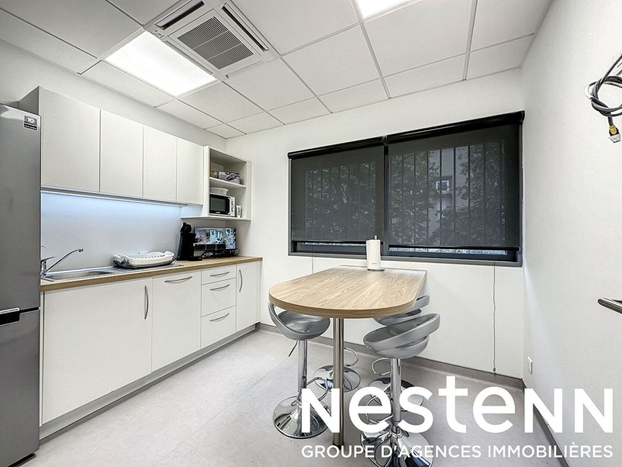A VENDRE : Local professionnel de la santé - 71000 MACON