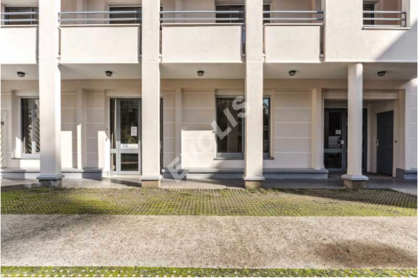 Locaux Médicaux en pied d'immeuble