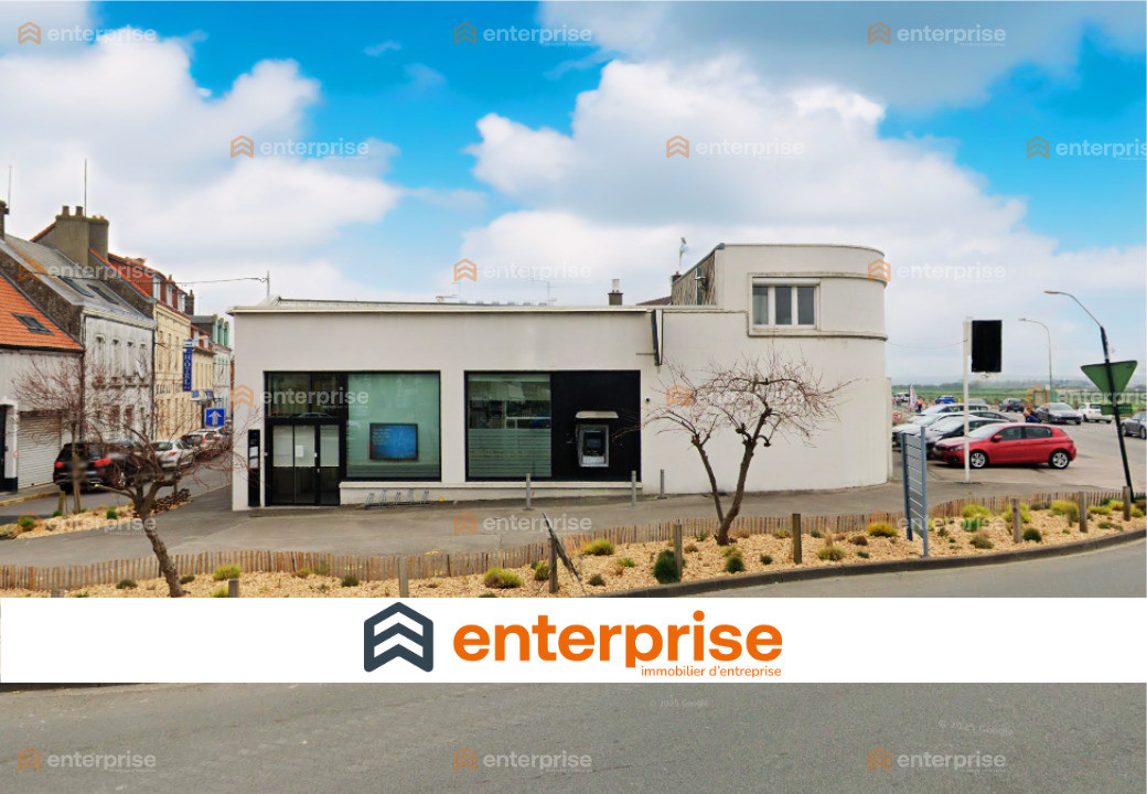 220 M2 LOCAL COMMERCIAL A LOUER LE TOUQUET  - EN EXCLUSIVITE