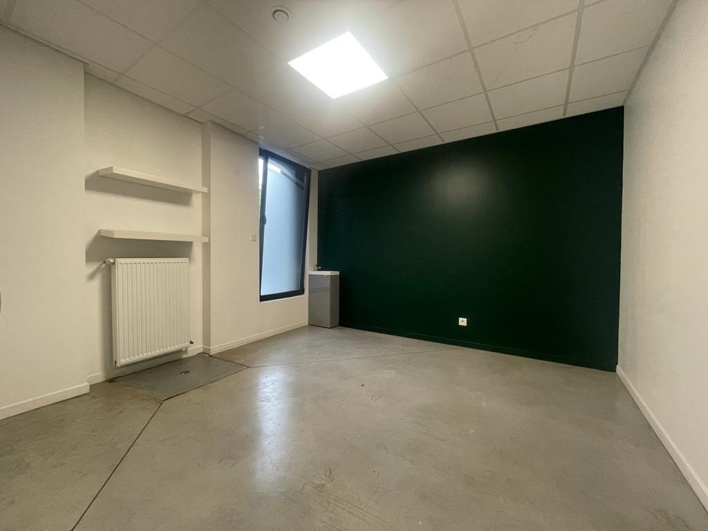 Centre médical / Bureau / Local commercial hyper centre Wasqueh