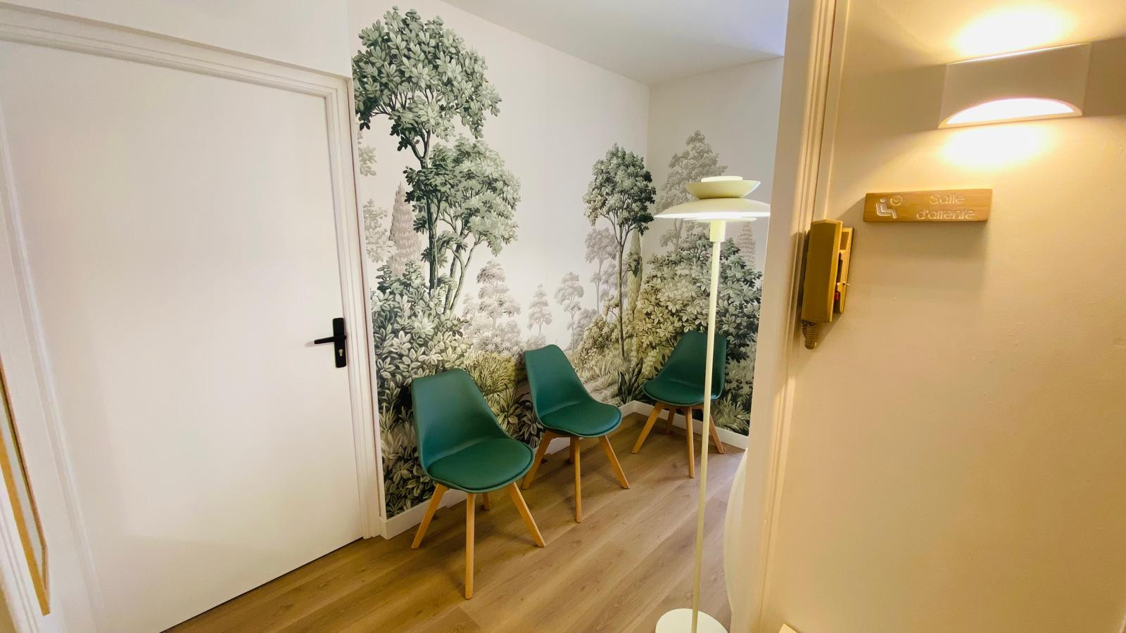 Cannes-la-Bocca Centre – Location d’une pièce de 11 m²
